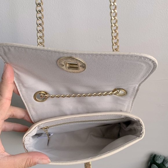 BCBG Purse - Picture 4 of 4